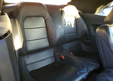 2025 Ford Mustang z USA, uszkodzony, nr VIN 1FAGP8UH0S5120790